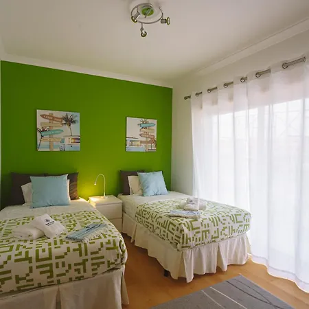 Apartment 99 - Casinha Da Atouguia Da Baleia
